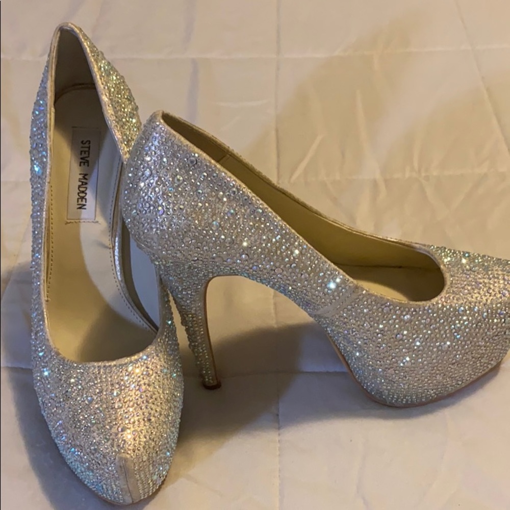 Great condition.  Steve Madden’s